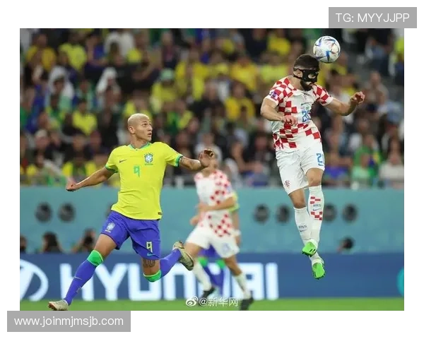 卡塔尔世界杯图片集锦，捕捉运动员拼搏奋战的动人瞬间