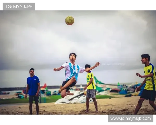 足球世界杯回放免费在线看，快速获取最新比赛精彩片段和精彩瞬间